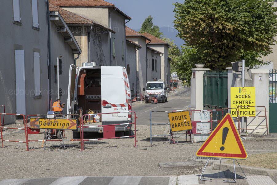 Plein feu sur le passage à l’éclairage aux leds à Salaise sur Sanne et à Septème !