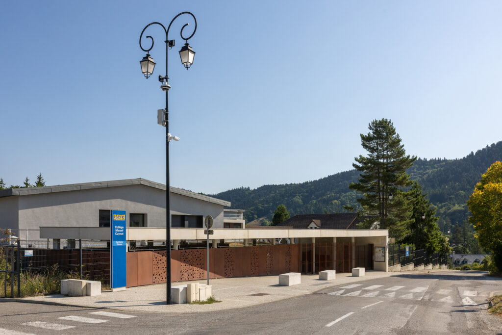 Une utilisation des poteaux conventionnée